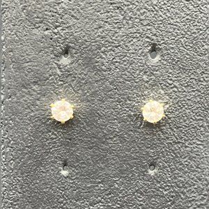 Stud Pierced Earrings Gold Rhinestone Six Prong Setting Classic Retro Soft Girl